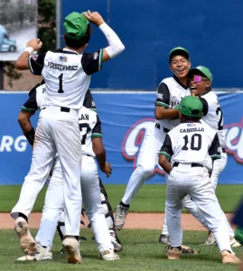 Hawaii wins BRWS in thriller